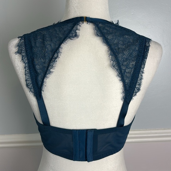 Cacique Blue Rhinestone Embellished Bra Lace Open Back Boho Balconette Sz 38D - Picture 5 of 11